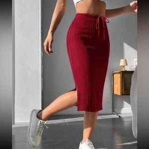 Petite ribbed knit skirt